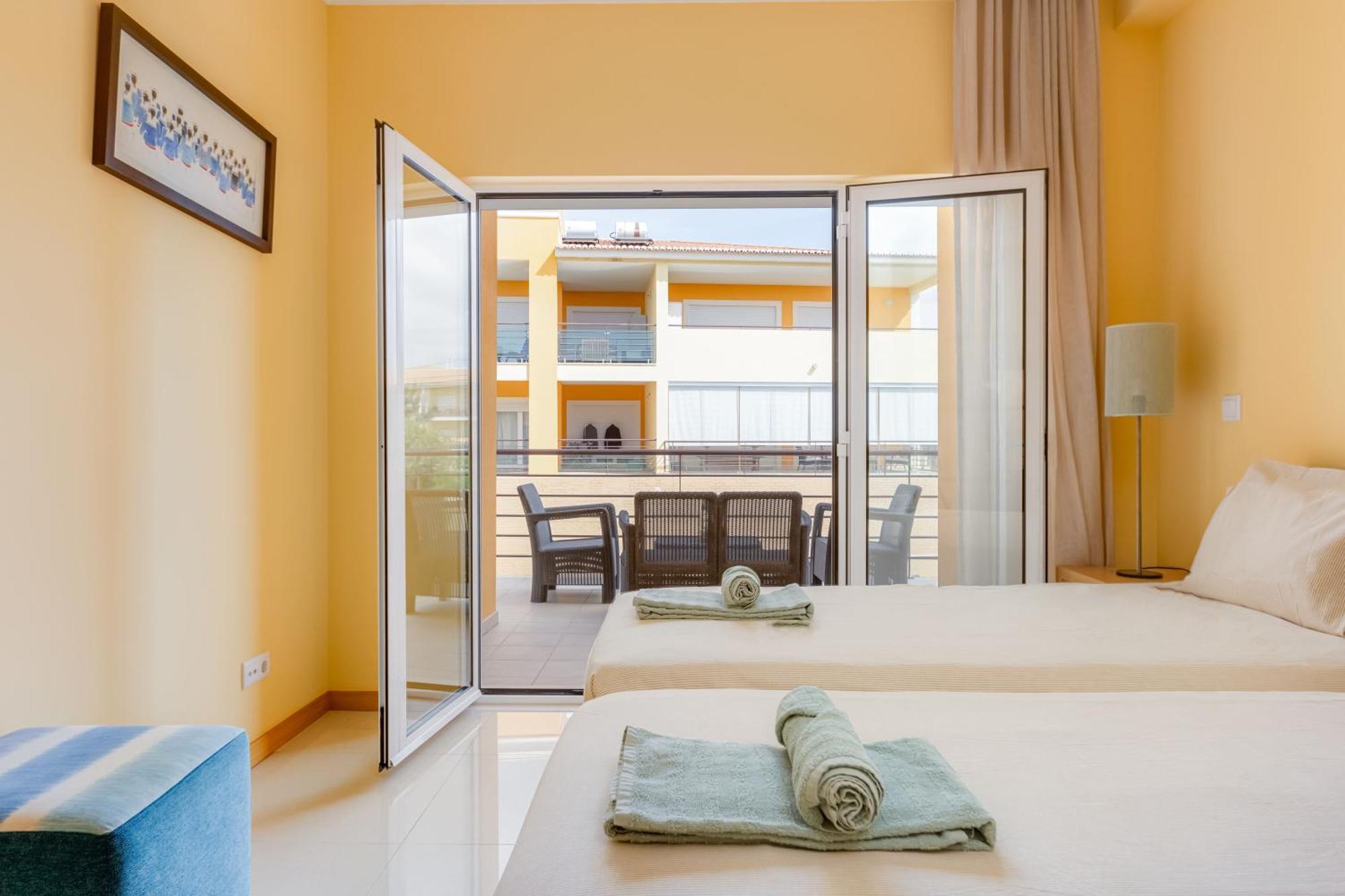 The Village - Apart Para 6 Com Ac, Garagem E Piscina, A Poucos Min Da Gale Albufeira Zewnętrze zdjęcie