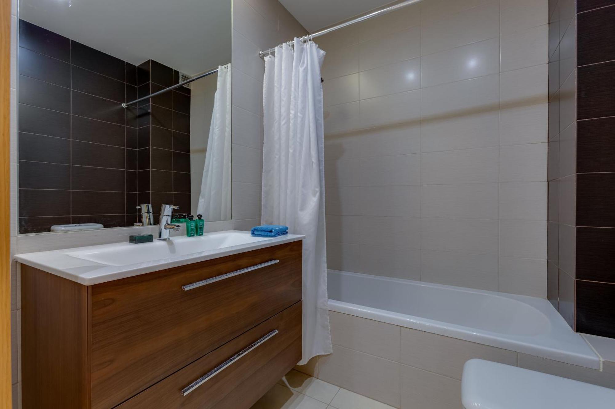 The Village - Apart Para 6 Com Ac, Garagem E Piscina, A Poucos Min Da Gale Albufeira Zewnętrze zdjęcie